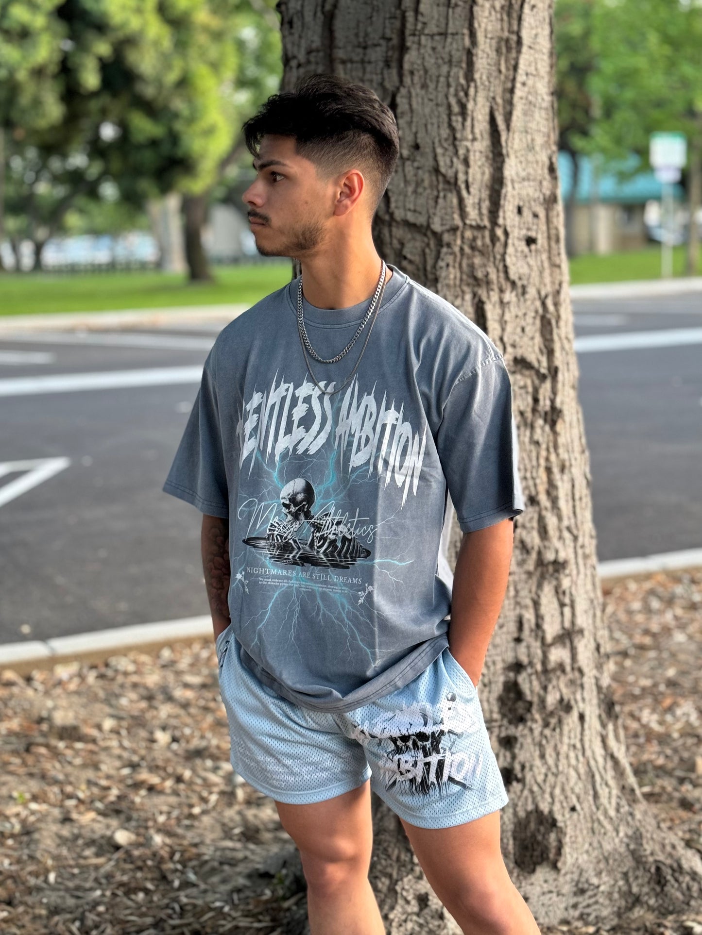 OVERSIZED "RELENTLESS AMBITION" T-SHIRT- BLUE