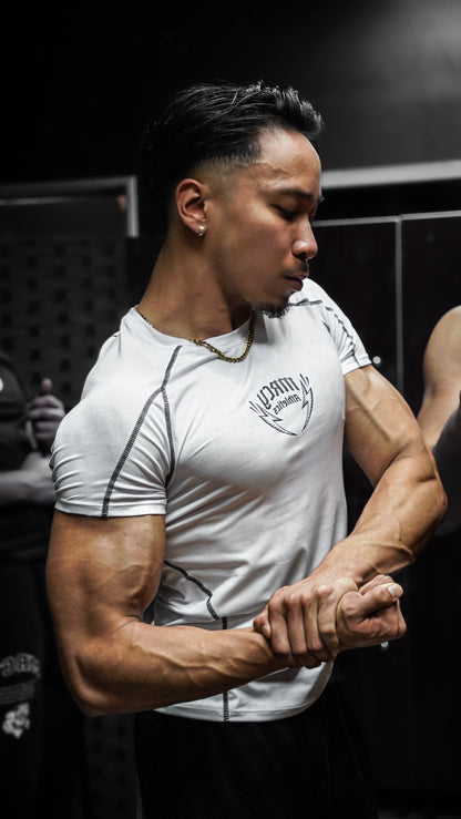 FITTED MOTTO "VAMPRESSION" COMPRESSION T-SHIRT